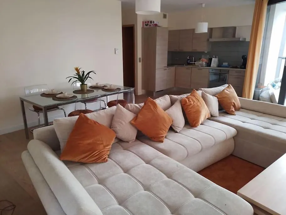 Beautiful 2Br/2Bar Apartement In European District Брюссель Апартаменты