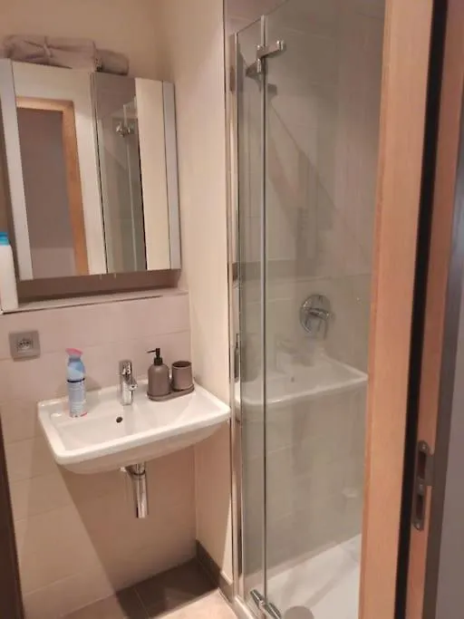 Beautiful 2Br/2Bar Apartement In European District Брюссель